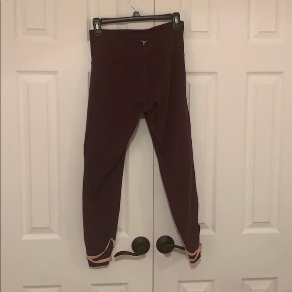 Old Navy Active Go-Dry workout leggings - Picture 6 of 8